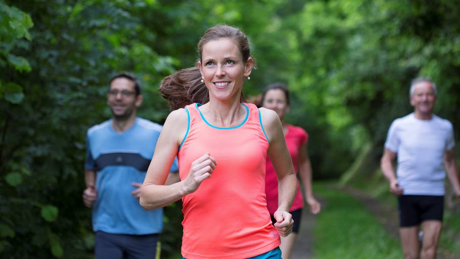 Relaxed running for all with Dr. Monika Niederstätter Relaxed running for all with Dr. Monika Niederstätter